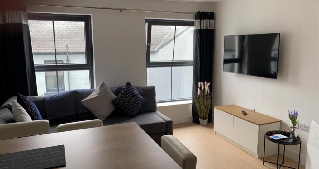 Sleeps 6 Centre Of Portrush, Main Street, Coastal Links 12 Apartment Portrush